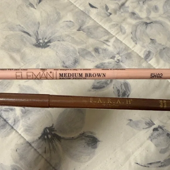 LOT of 2 Ipsy Bags and makeup, perfume etc - Picture 2 of 5